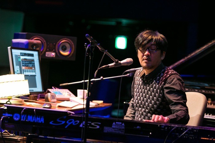 「冨田ラボ 即興作編曲 SHOW -NEW ALBUMレコーディング初日大公開！-」の様子。