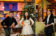 中島美嘉が「心ゆさぶれ！先輩ROCK YOU」に出演する様子。 (c)日本テレビ