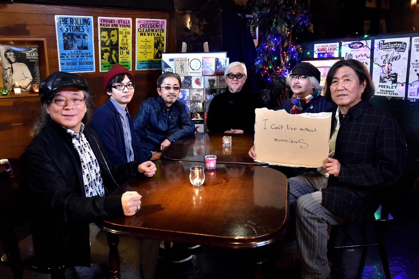 TBS「オトナの！」特別版収録中の様子。左から白井良明、橿渕太久磨、鈴木博文、鈴木慶一、岡田徹、武川雅寛。(c)TBS