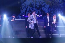 BEAST「2014 BEAUTIFUL SHOW IN JAPAN ～キミはどう？～」横浜アリーナ公演の様子。