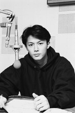 1992年2月に撮影された「福山雅治のオールナイトニッポン」スタート当時の福山雅治。