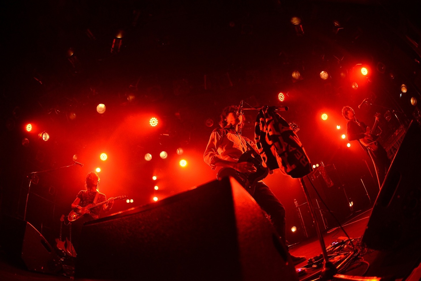 READ ALOUD「READ ALOUD Live in SHIBUYA CLUB QUATTRO 2014」の様子。