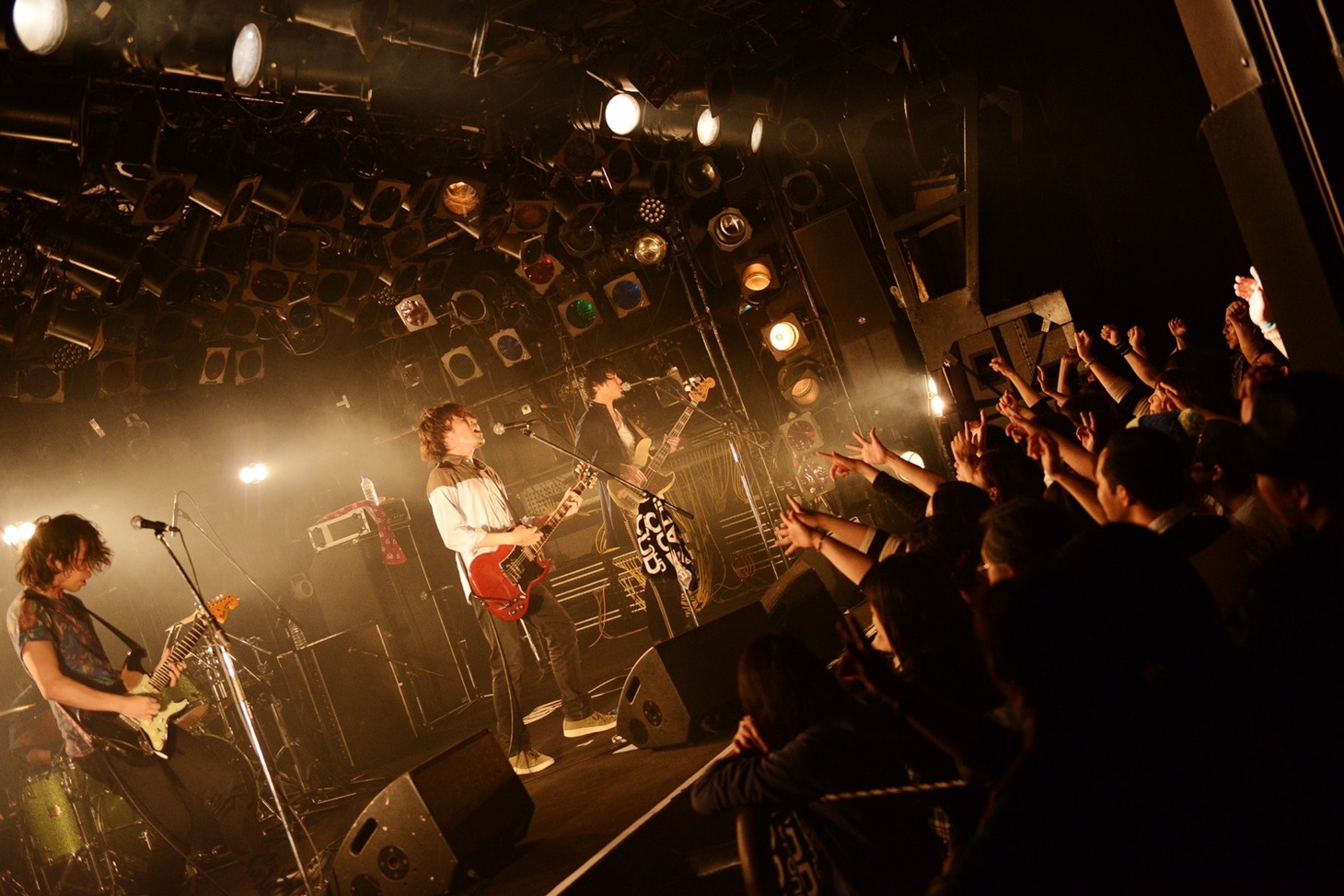 READ ALOUD「READ ALOUD Live in SHIBUYA CLUB QUATTRO 2014」の様子。