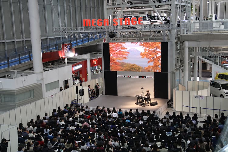 まらしぃ Aqua Cm映像バックに 千本桜 音楽ナタリー