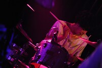 有島コレスケ（Dr）（撮影：曽我美芽）