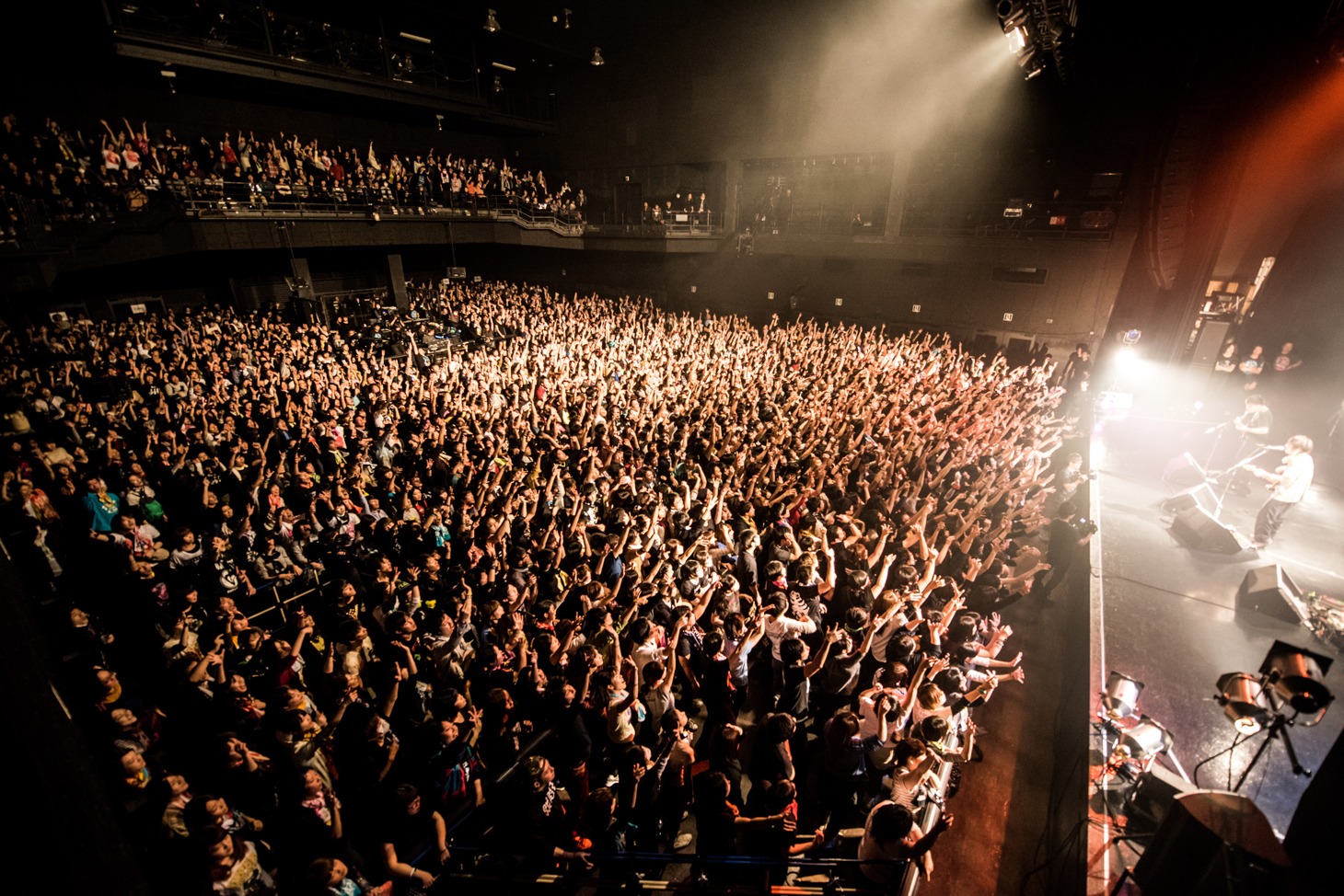 アルカラ「ガイコツアー2014」東京・Zepp Tokyo公演の様子。（Photo by AZUMA Tatsuya）