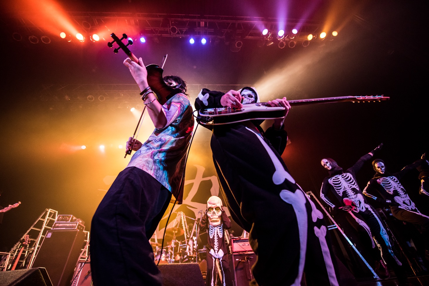 アルカラ「ガイコツアー2014」東京・Zepp Tokyo公演の様子。（Photo by AZUMA Tatsuya）