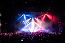 アルカラ「ガイコツアー2014」東京・Zepp Tokyo公演の様子。（Photo by AZUMA Tatsuya）