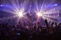 アルカラ「ガイコツアー2014」東京・Zepp Tokyo公演の様子。（Photo by AZUMA Tatsuya）