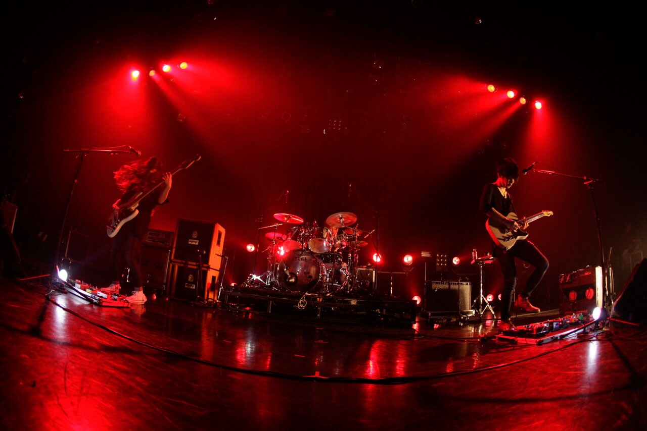 時雨、NICO、KEYTALK競演に沸いた赤坂BLITZ