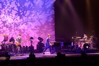 WEAVER「WEAVER "ID" TOUR 2014『Leading Ship』」渋谷公会堂公演の模様。