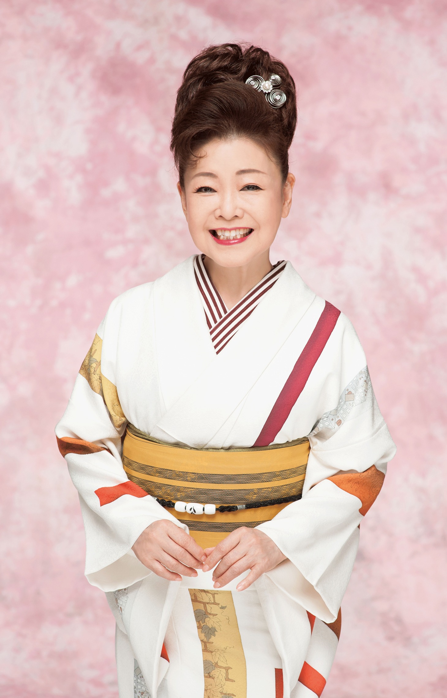 中村美律子