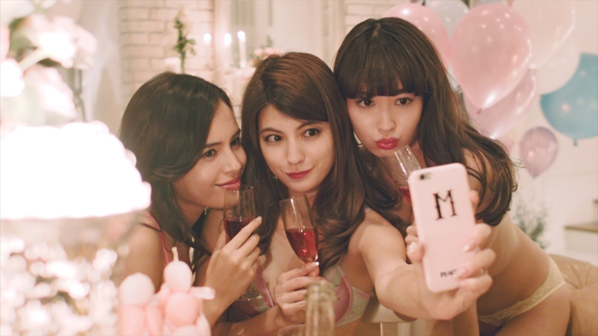 「#PJ_GIRL movie[vol.2]」のワンシーン。