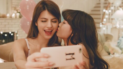 「#PJ_GIRL movie[vol.2]」のワンシーン。