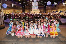 「12月のカンガルー」発売記念サプライズイベントに登場したSKE48。 (c)AKS