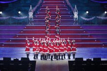乃木坂46「Merry X'mas Show 2014」12月13日公演の様子。