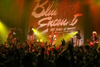 「TOUR2014 ROOKIE'S HIGH」12月13日の東京・TSUTAYA O-EASTの様子。