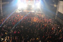 「hide Birthday Party 2014 - 50th Anniversary -」hideのフィルムギグの様子。（Photo by saori tsuji）