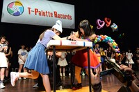 古木のぞみ（ワンリルキス / 左）に逆転勝利したミズタマリ（プラニメ / 右）。