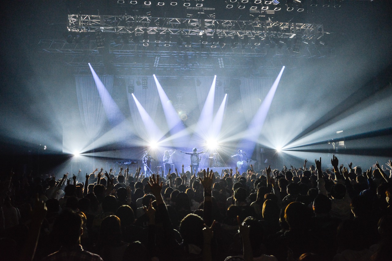 「“Milkahoric 2014” ～スーツケースの恋人たち～」の様子。（Photo by Azusa Takada）