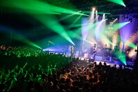 「“Milkahoric 2014” ～スーツケースの恋人たち～」の様子。（Photo by Azusa Takada）