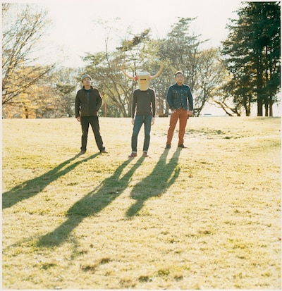 eastern youth。左が二宮友和。