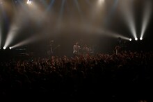 石崎ひゅーい（撮影：上飯坂一）