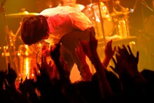 石崎ひゅーい（撮影：上飯坂一）