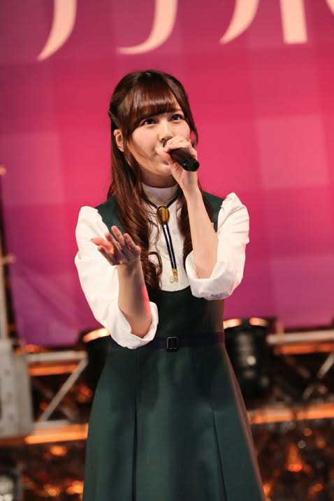 大和里菜