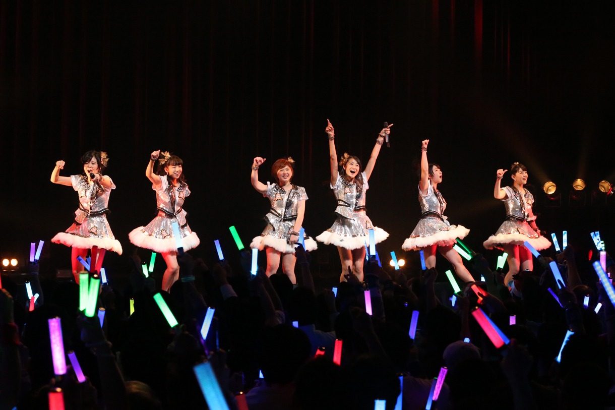 「スマイレージ ライブツアー2014秋　～FULL CHARGE～」東京・TSUTAYA O-EAST公演の様子。
