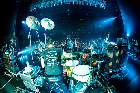 [Alexandros]（Photo by Takimoto"JON..."Yukihide）