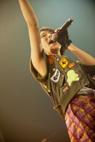 高見奈央（ベイビーレイズ）