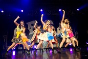 「Cheeky Parade NY凱旋集会」ライブの様子。