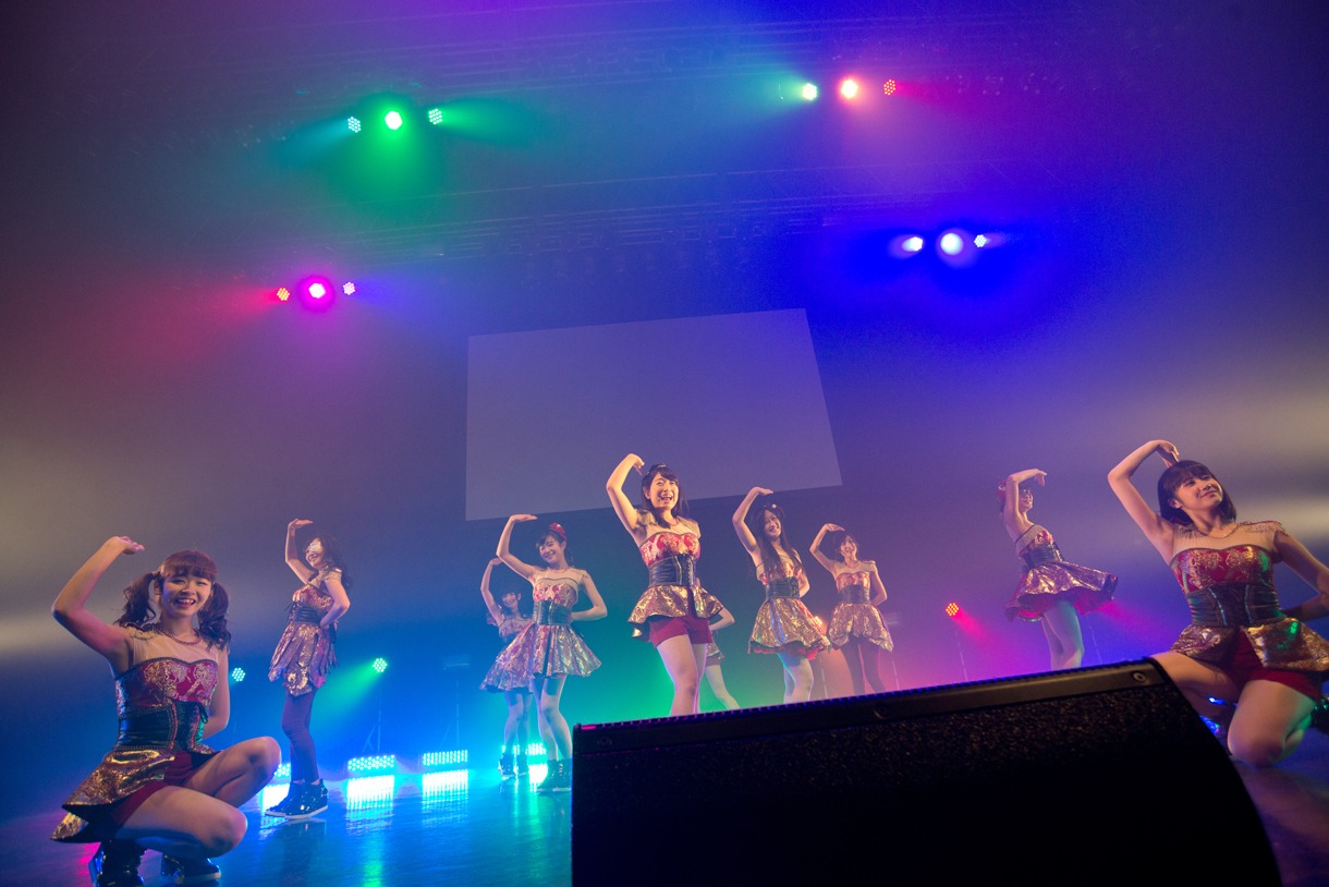 GEMによるライブの様子。