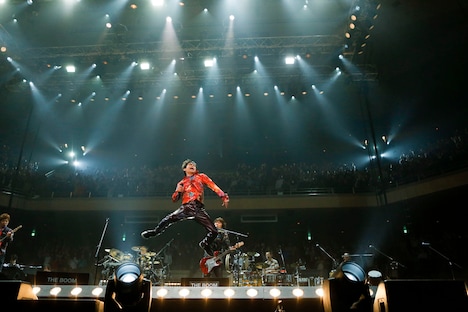 THE BOOM「25 PEACETIME BOOM FINAL」東京・日本武道館公演の様子。（撮影：中川正子）