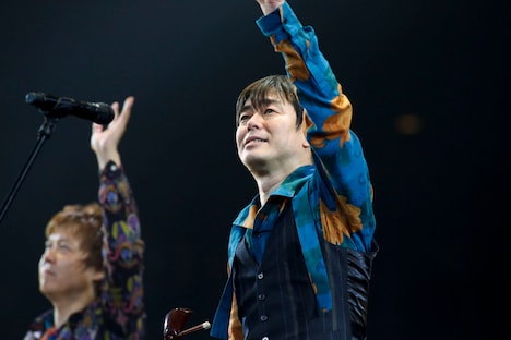 THE BOOM「25 PEACETIME BOOM FINAL」東京・日本武道館公演の様子。（撮影：中川正子）