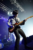 TAXMAN（G, Vo）（撮影：橋本塁［SOUND SHOOTER］）