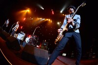 THE BAWDIES「『Boys!』TOUR 2014-2015」東京・Zepp Tokyo公演の様子。（撮影：橋本塁［SOUND SHOOTER］）