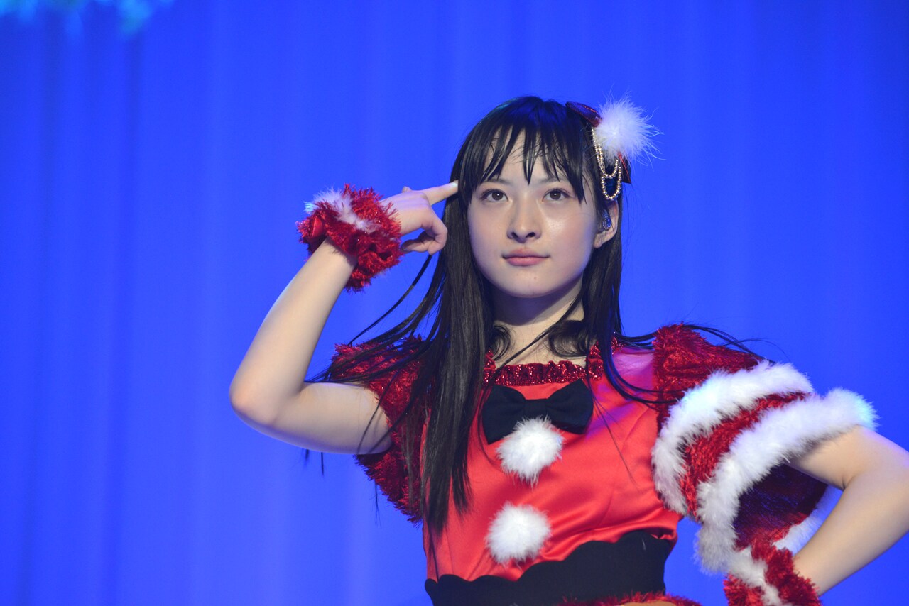 松野莉奈 - エビ中、新曲初披露＆バンド生演奏ありのXmas公演1日