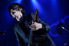 川上洋平（Vo, G / [Alexandros]）（Photo by Azusa Takada）