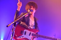 ヤマサキセイヤ（Vo, G / キュウソネコカミ）（Photo by Azusa Takada）