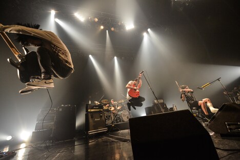 9mm Parabellum Bullet（Photo by Azusa Takada）
