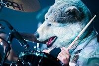 MAN WITH A MISSION「PLAY WHAT YOU WANT TOUR 2014」埼玉・さいたまスーパーアリーナ公演の様子。（Photo by Mikio、Nobuyuki Kobayashi）