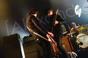 [Alexandros]のパフォーマンスの様子。（Photo by Azusa Takada）