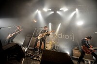 [Alexandros]（Photo by Azusa Takada）