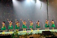 私立恵比寿中学「エビ中 真夏の南半キュリスマス」の様子。