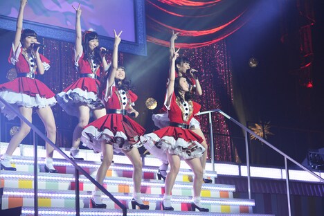 東京女子流「CONCERT*05 ～カワイイ満載見納めPARTY～」の様子。