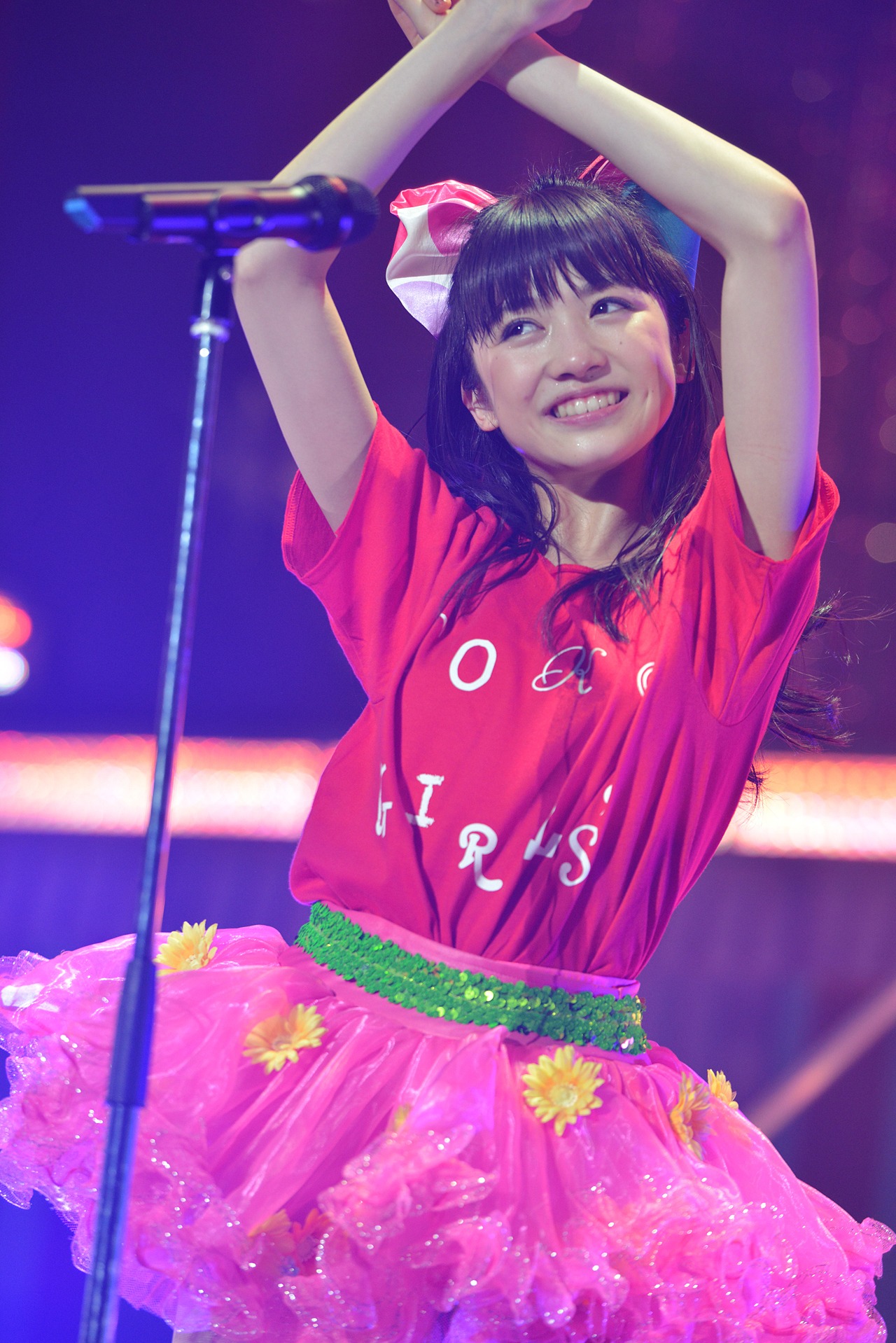 新井ひとみ