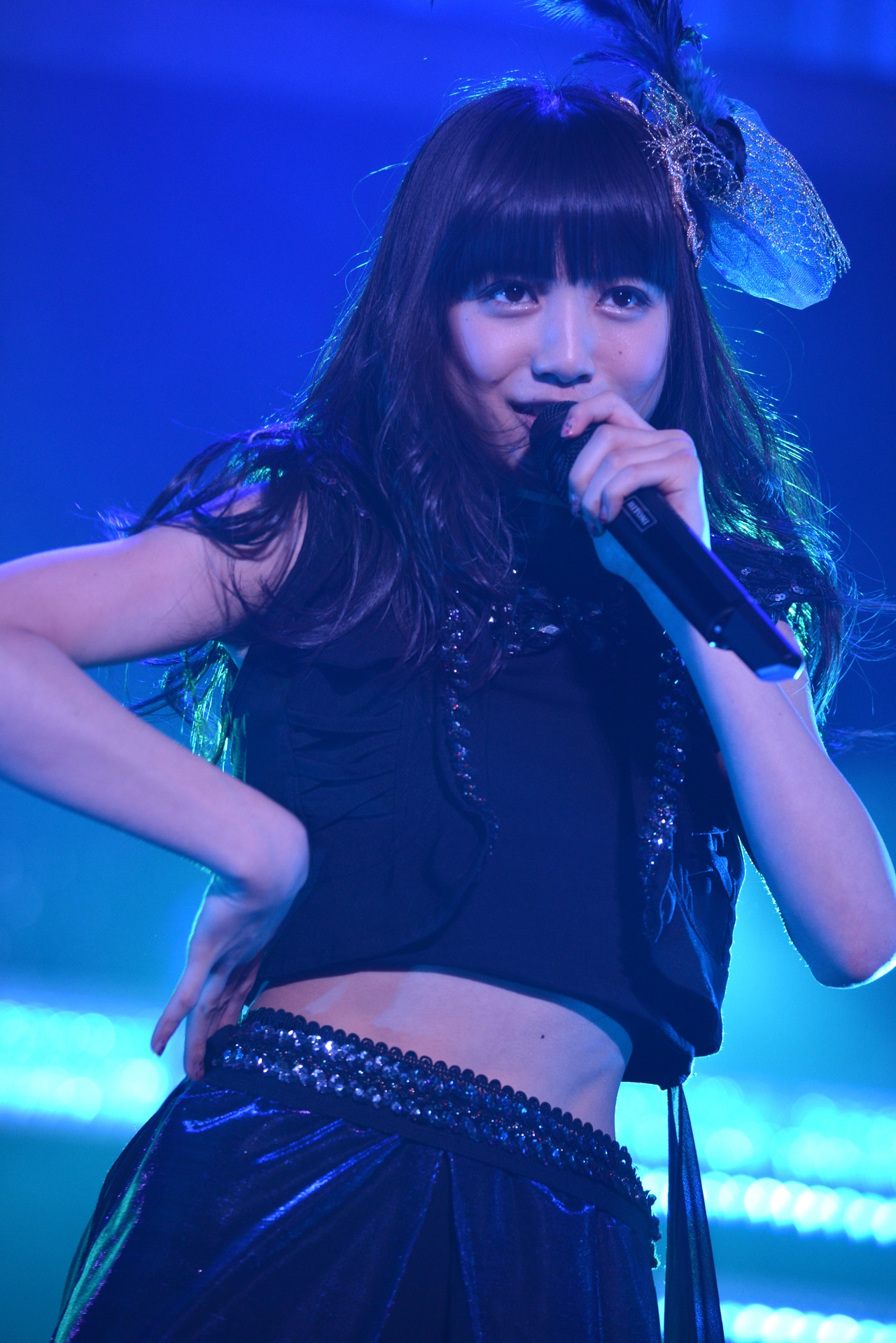 新井ひとみ