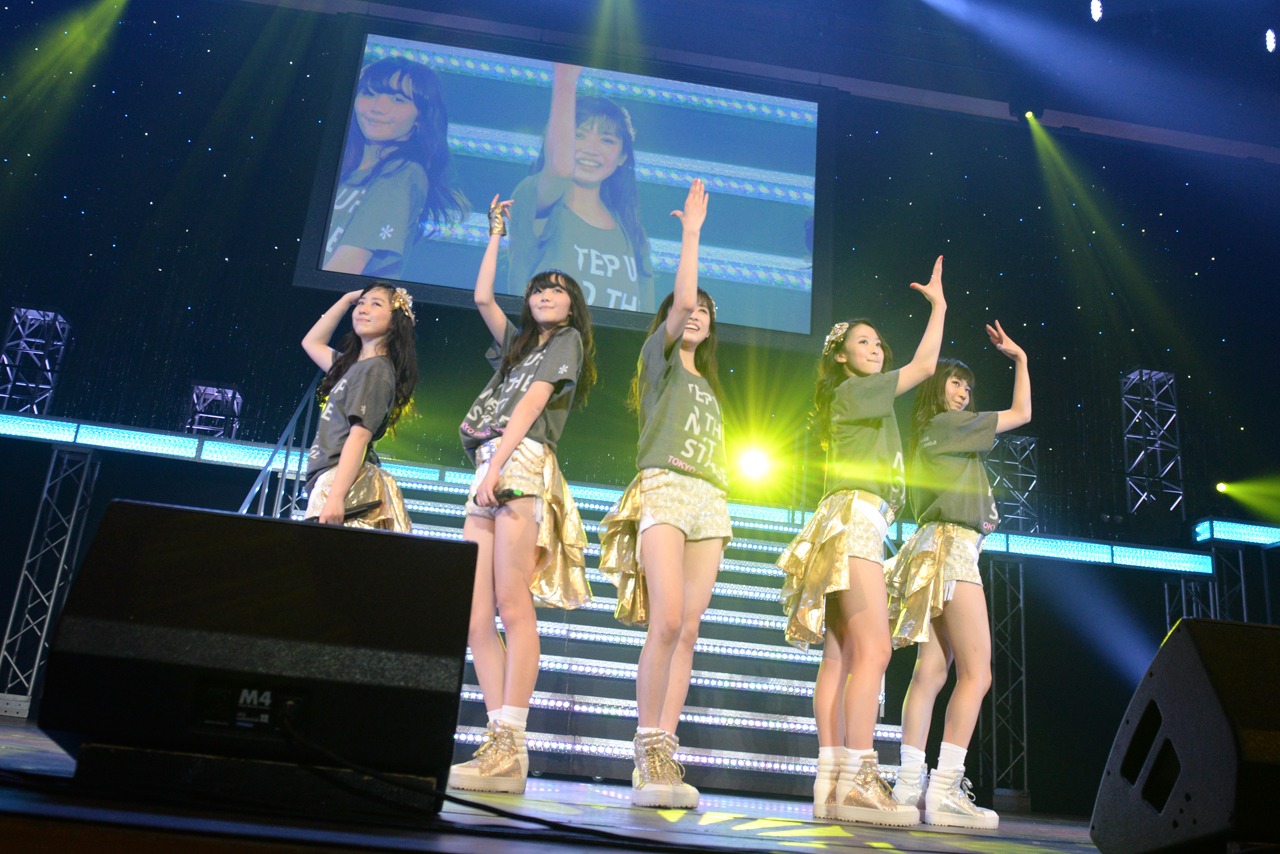 東京女子流「CONCERT*06 ～STEP UP TO THE NEXT STAGE～」の様子。
